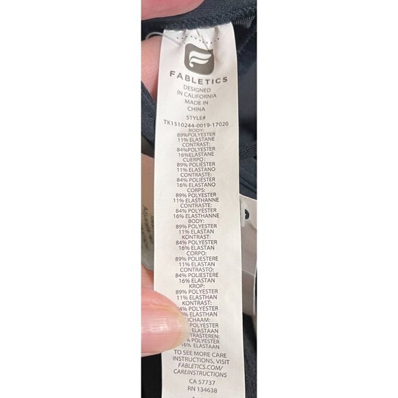 Fabletics Norwalk Tank Top Black/White Tie Dye Built in Bra XXS NEW - Picture 8 of 9